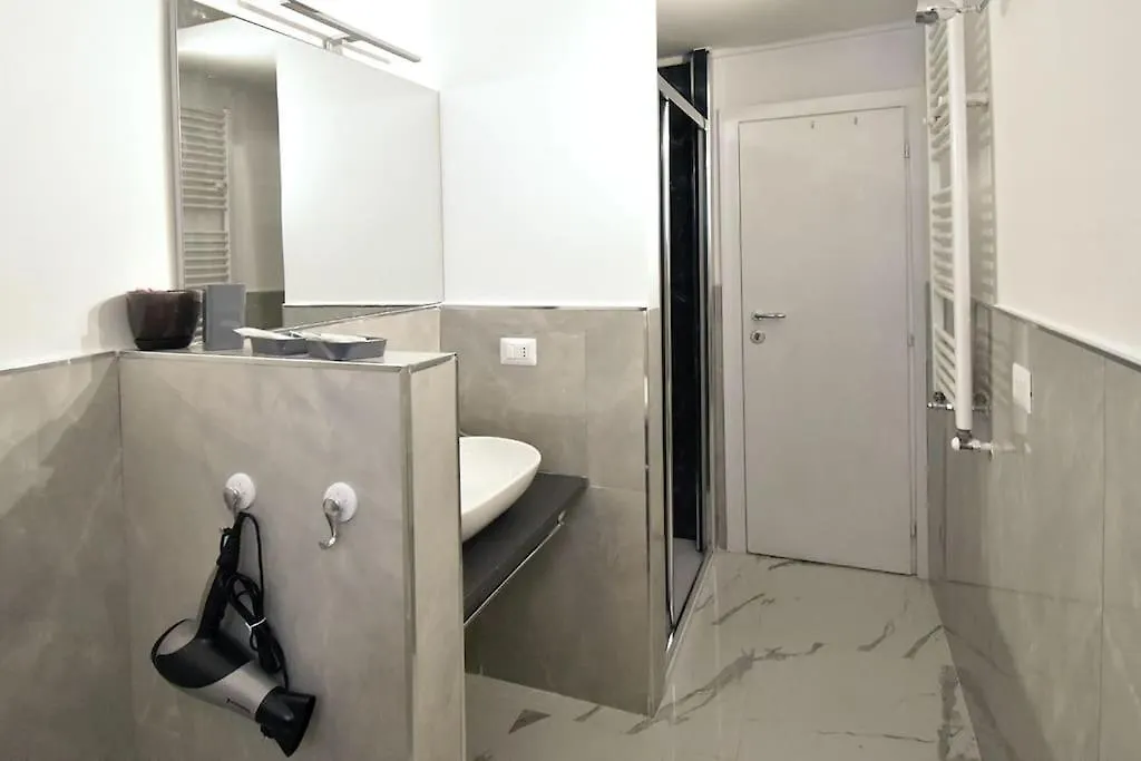 Due Passi Dal Cupolone - Appartamento Al Centro Rome Apartment