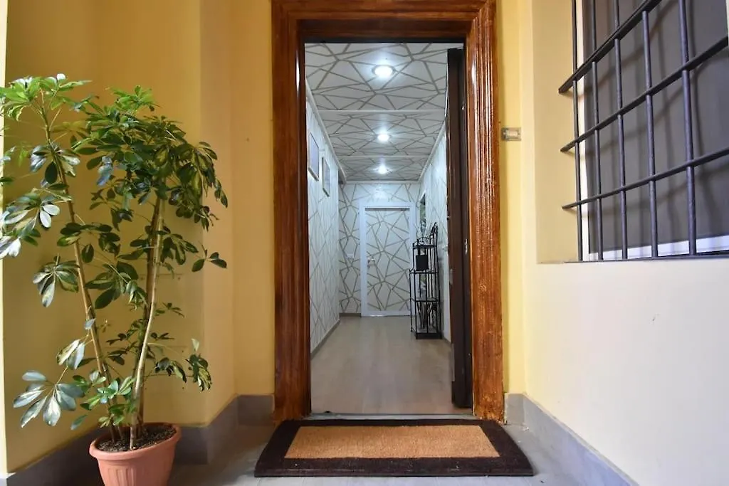 Due Passi Dal Cupolone - Appartamento Al Centro Rome Apartment